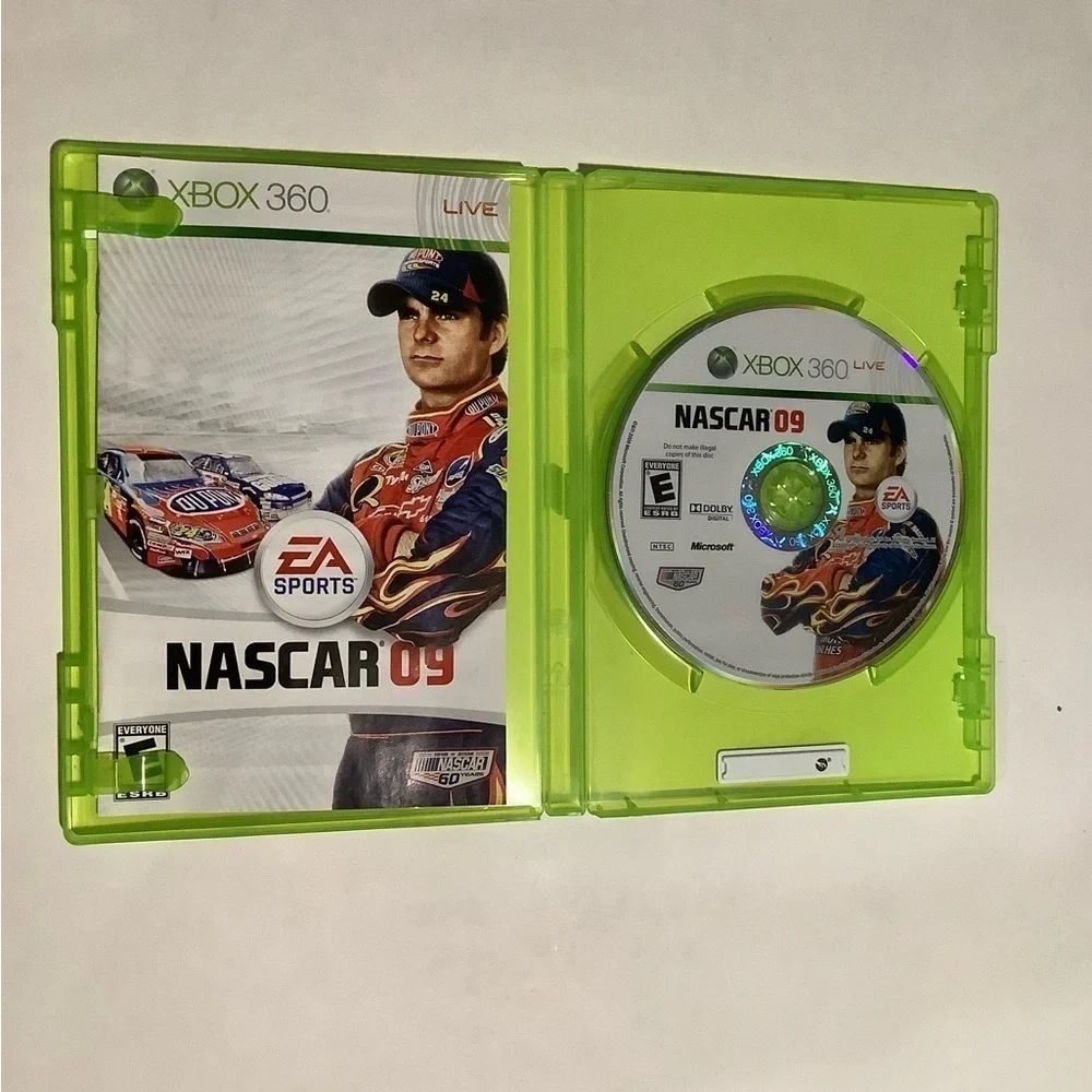 NASCAR 09 for Xbox 360 - Green Case